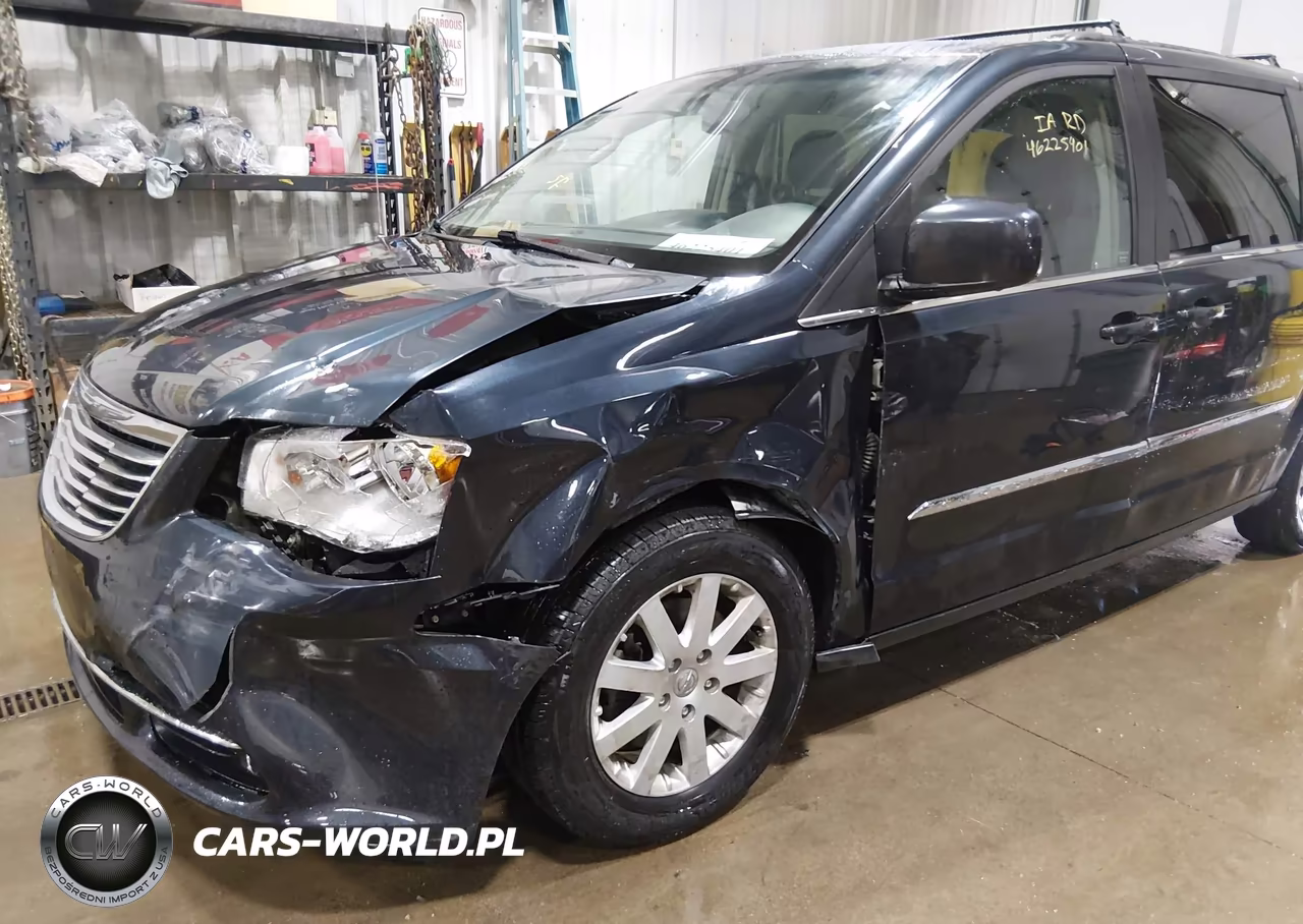 2014 Chrysler Town & Country Touring VIN:2C4RC1BG5ER398401 - 6
