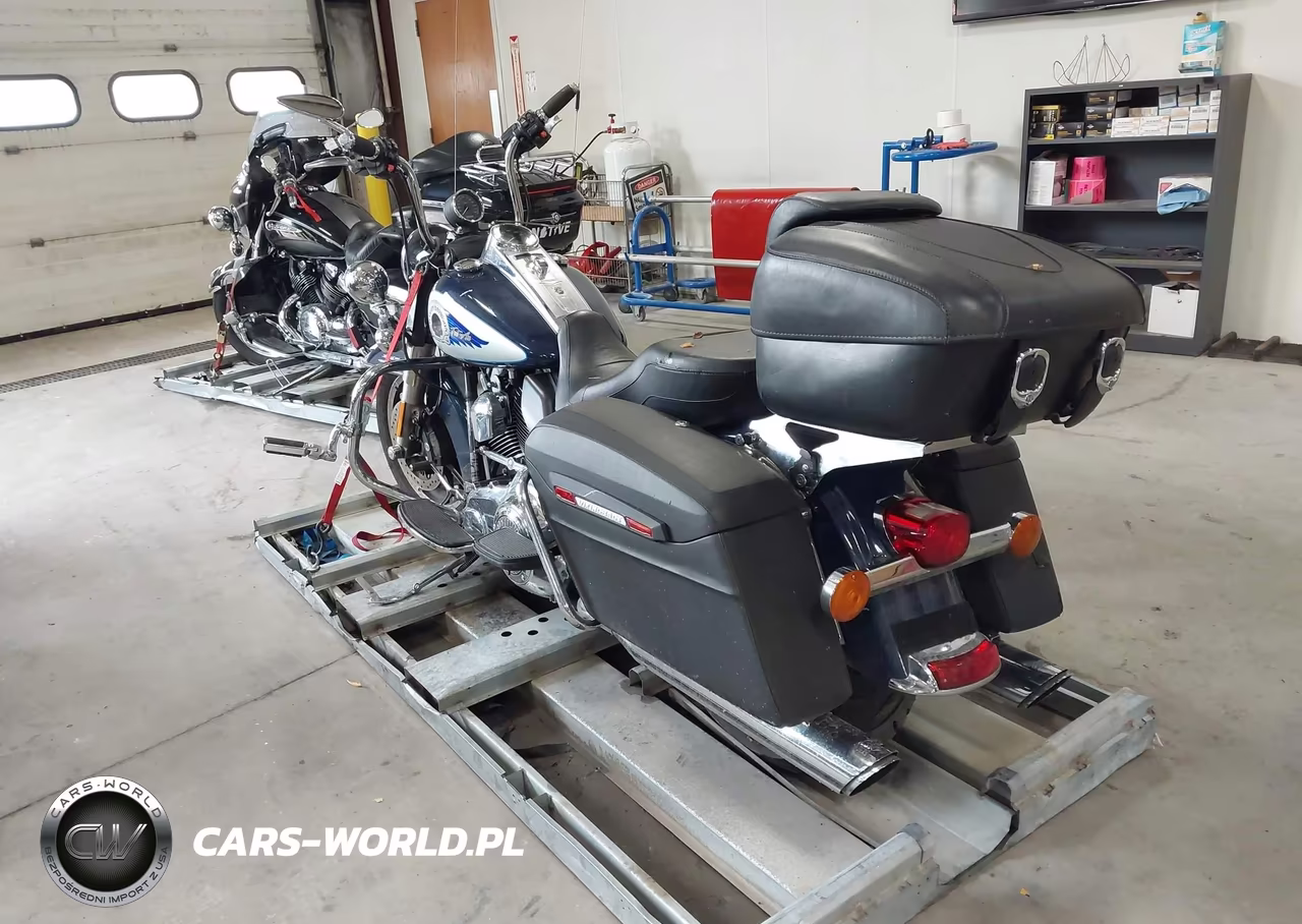 2014 Harley-Davidson Flhp Police Road King VIN:1HD1FHM15EB674563 - 3