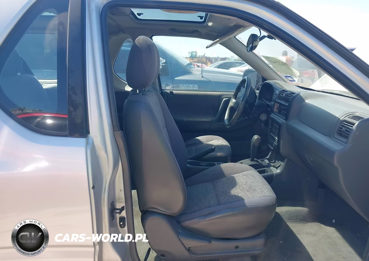 2002 Isuzu Rodeo Sport S 3.2L V6 Hard Top (A4)-S 3.2L V6 Soft Top (A4) VIN:4S2CK57W224331077 - 5