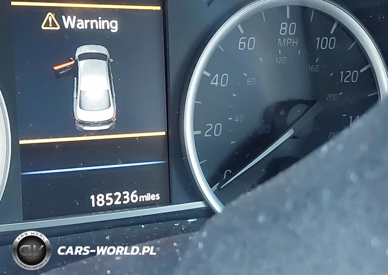 2019 Nissan Sentra Sr VIN:3N1AB7AP7KY346075 - 16