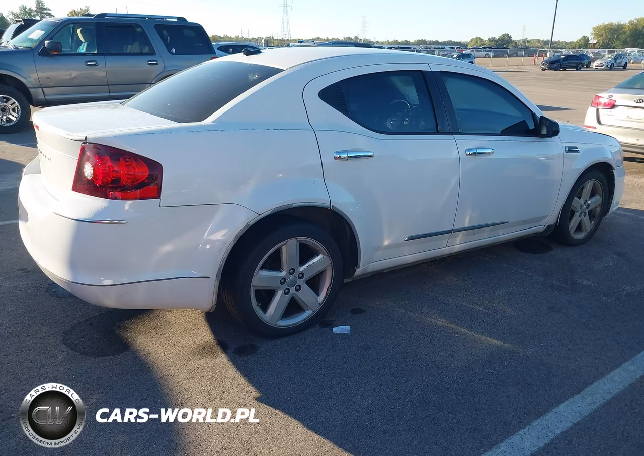 2013 Dodge Avenger Se VIN:1C3CDZAB5DN648565 - 4