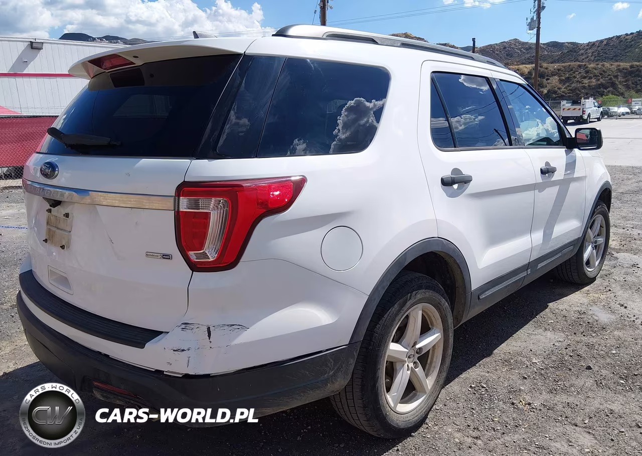 2018 Ford Explorer VIN:1FM5K8BH1JGC45220 - 4