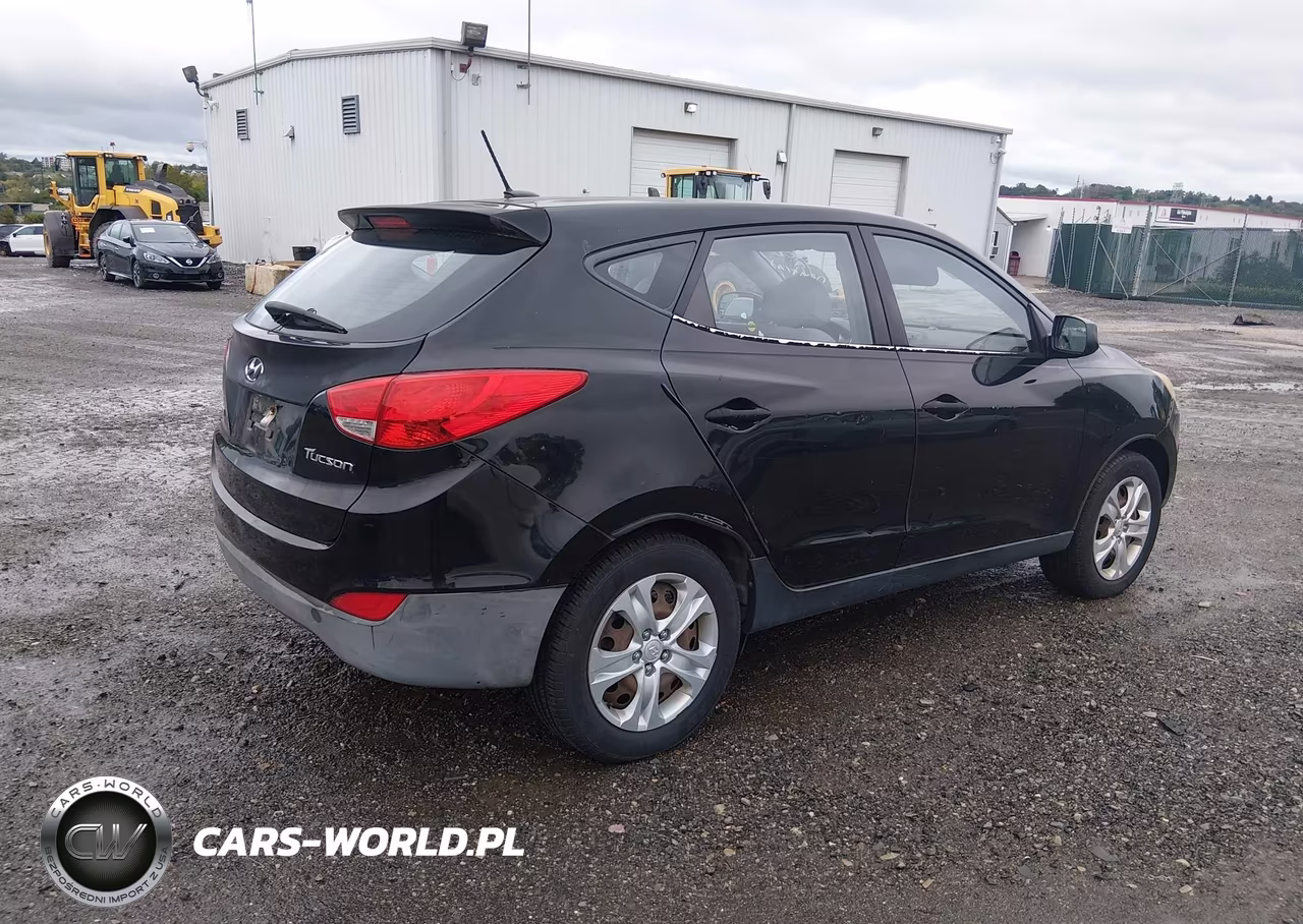 2010 Hyundai Tucson Gls VIN:KM8JT3ACXAU040209 - 4