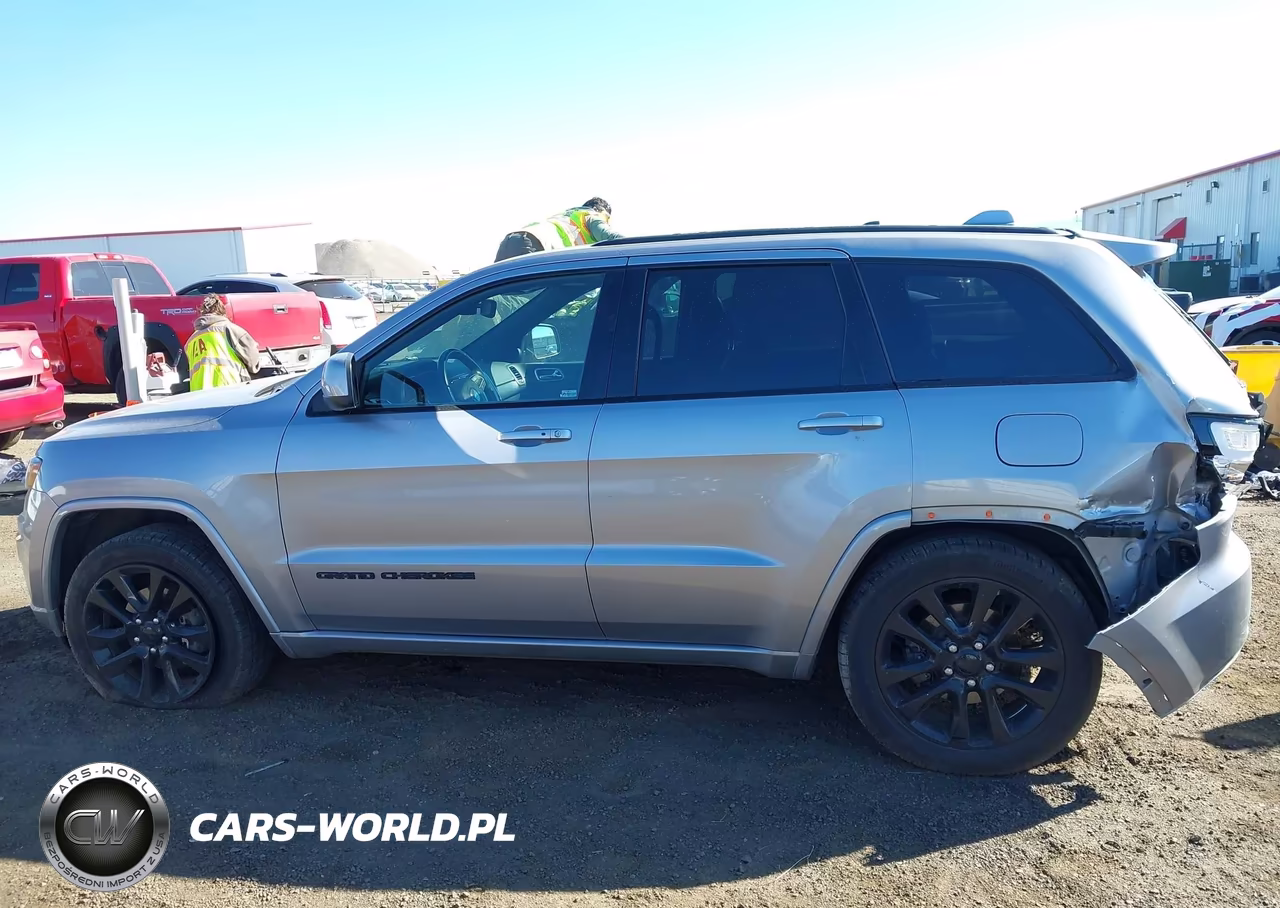 2019 Jeep Grand Cherokee Altitude 4X4 VIN:1C4RJFAG7KC566466 - 15