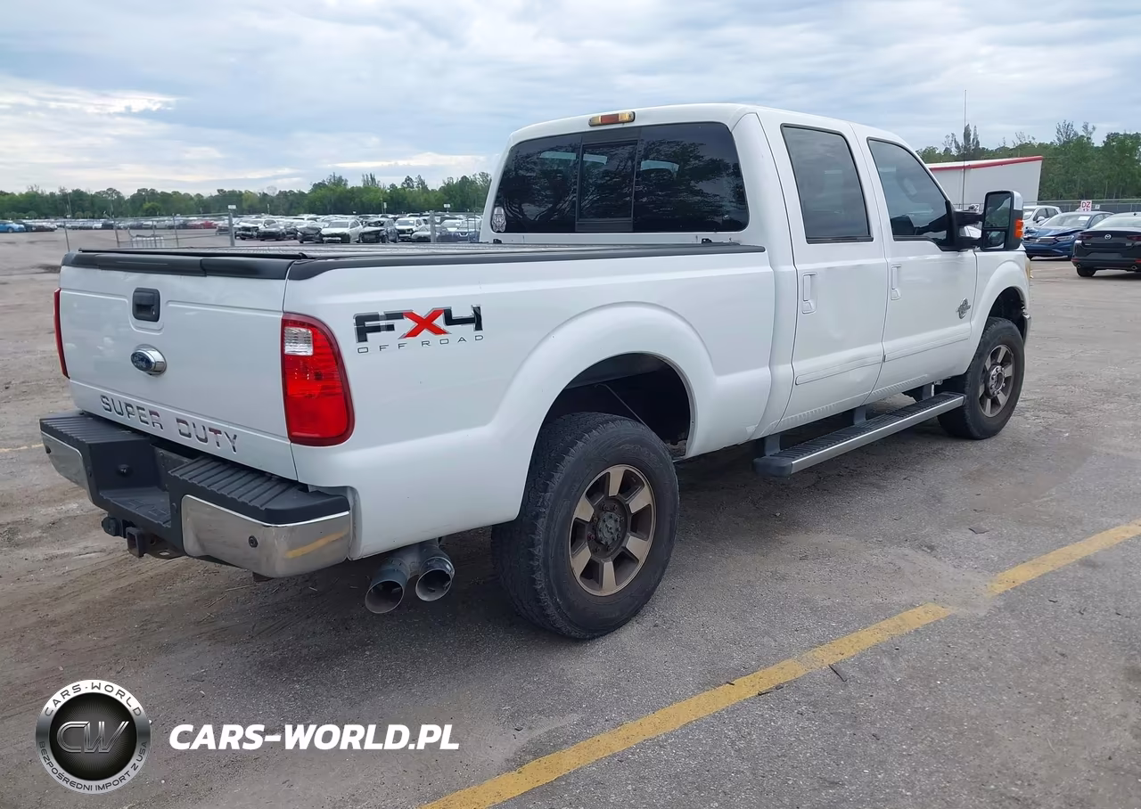 2011 Ford F-250 Lariat VIN:1FT7W2BT6BEC60215 - 4