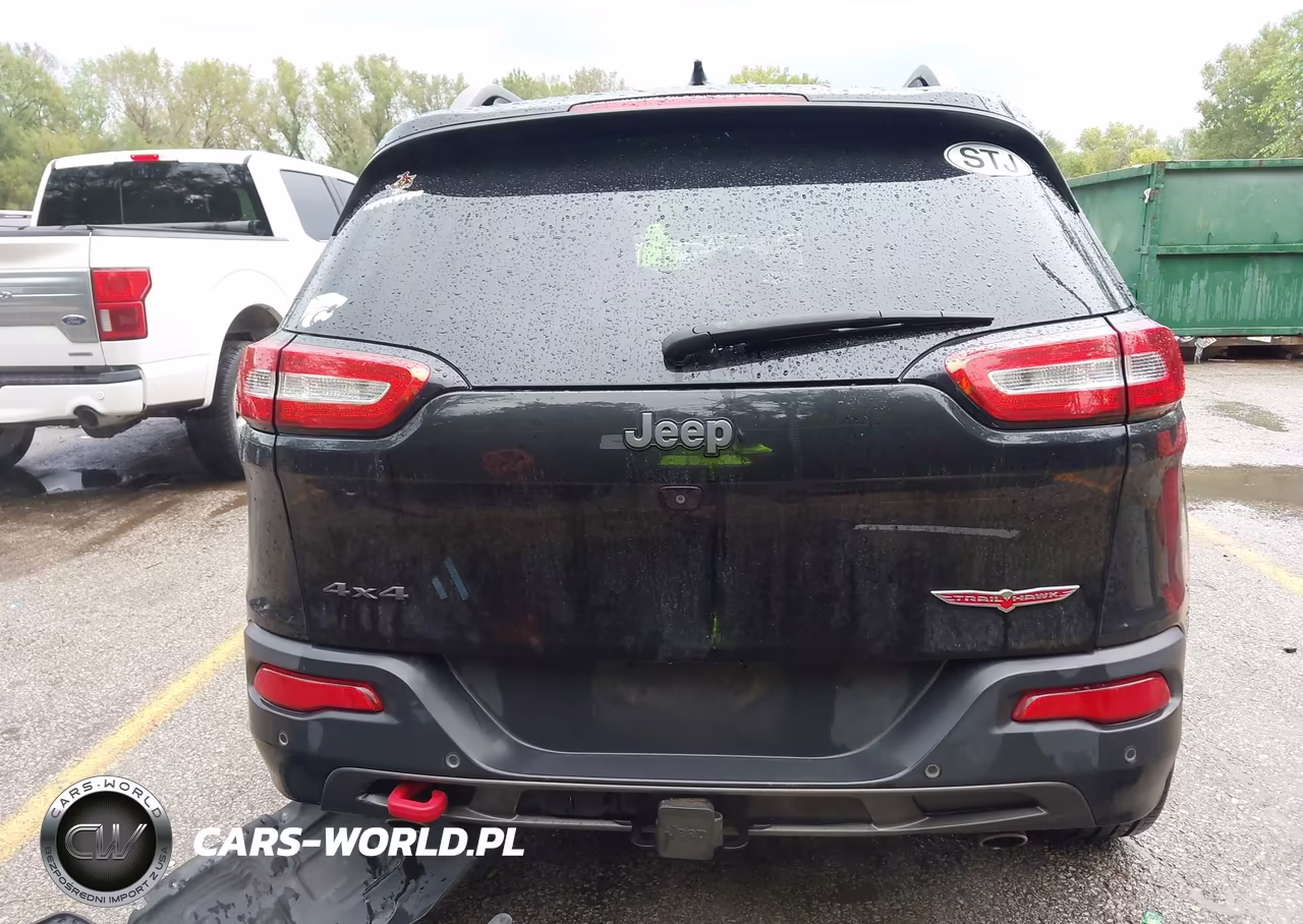 2015 Jeep Cherokee Trailhawk VIN:1C4PJMBS4FW591960 - 17