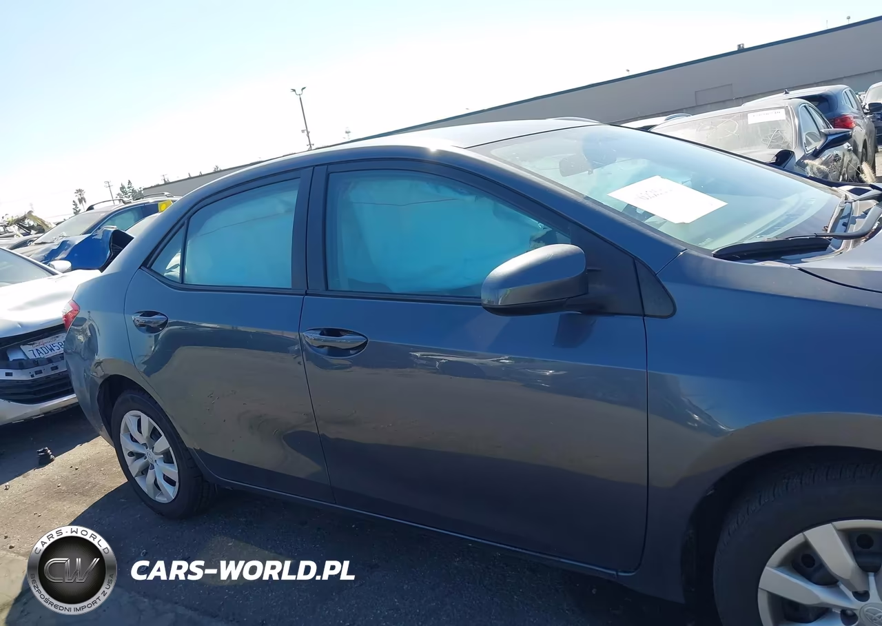 2016 Toyota Corolla Le VIN:2T1BURHE5GC663209 - 13