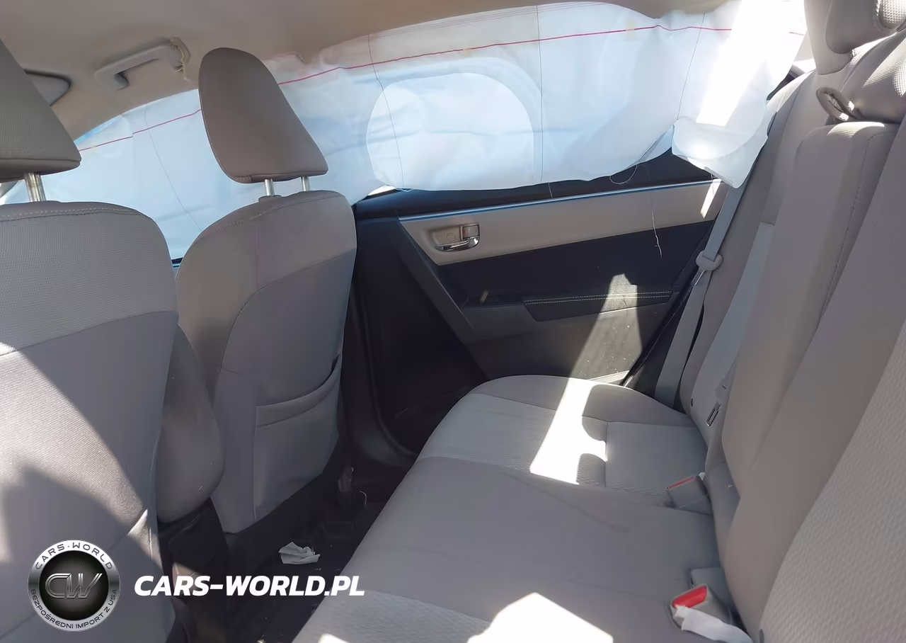 2016 Toyota Corolla Le VIN:2T1BURHE5GC663209 - 18