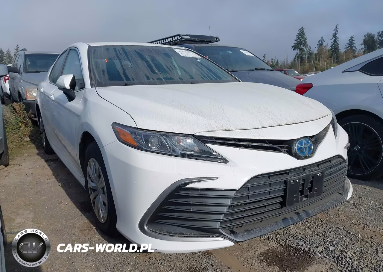 2024 Toyota Camry Hybrid Le – zdjęcie 1 z 16