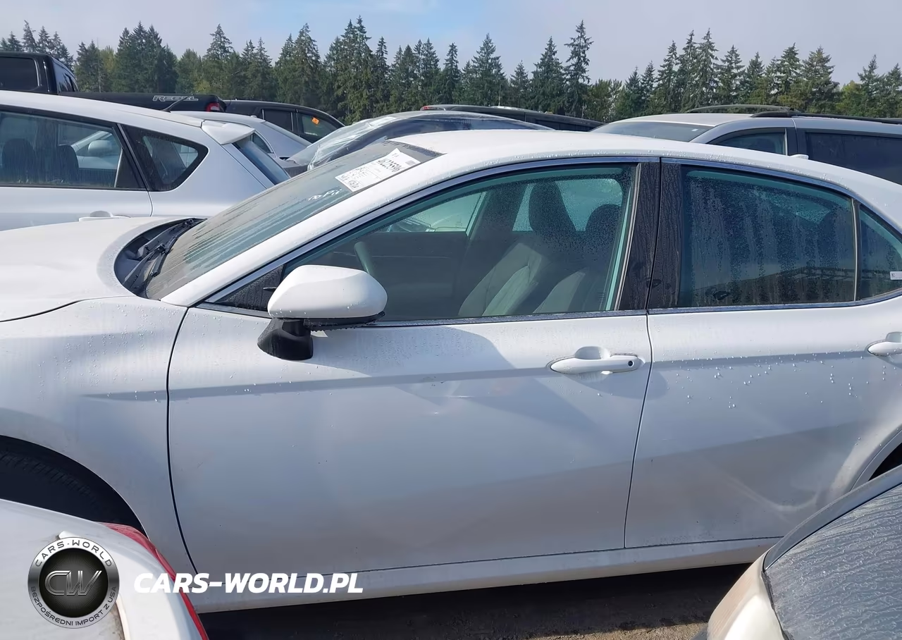 2024 Toyota Camry Hybrid Le VIN:4T1C31AK4RU628669 - 14