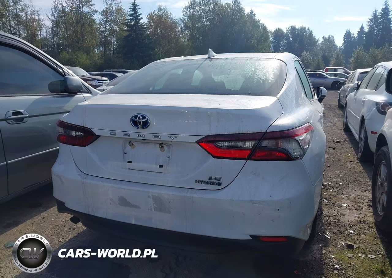 2024 Toyota Camry Hybrid Le VIN:4T1C31AK4RU628669 - 16