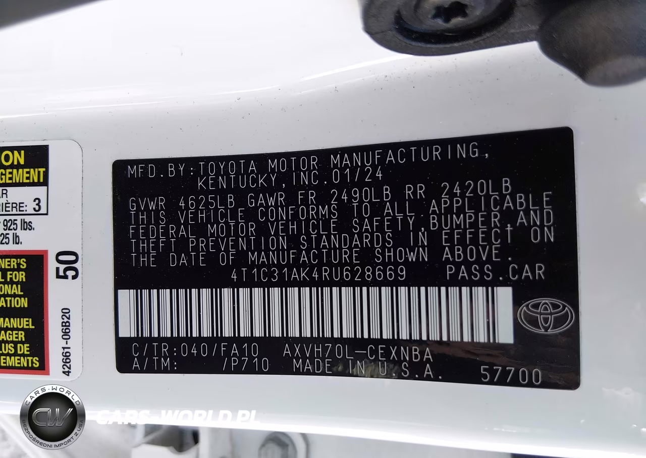 2024 Toyota Camry Hybrid Le VIN:4T1C31AK4RU628669 - 9