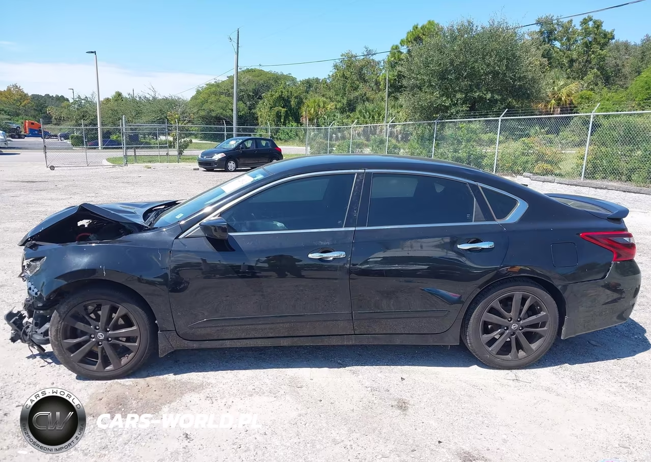 2017 Nissan Altima 2.5 Sr VIN:1N4AL3AP5HC207640 - 14