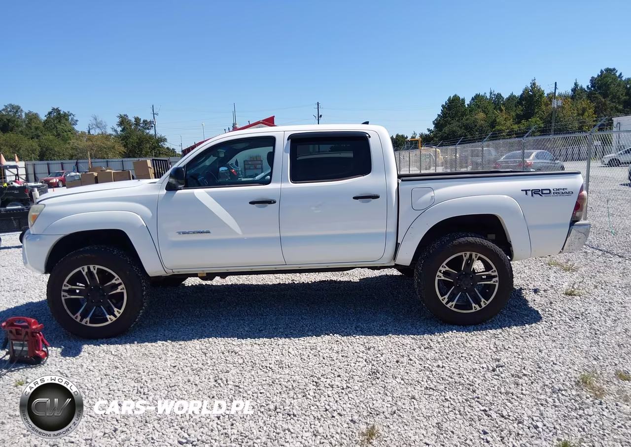 2014 Toyota Tacoma Base V6 VIN:5TFLU4EN5EX090399 - 14