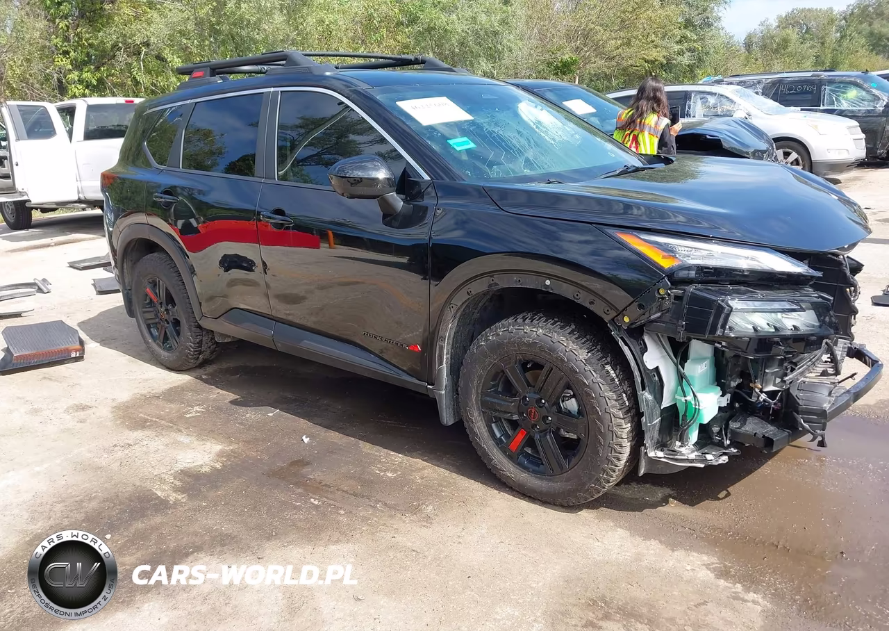 2026 Nissan Rogue Rock Creek