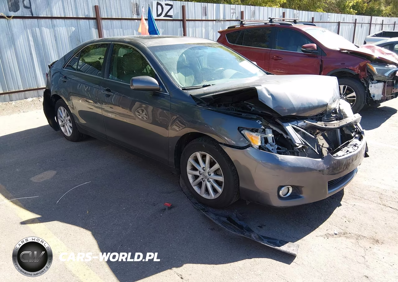 2011 Toyota Camry Xle V6