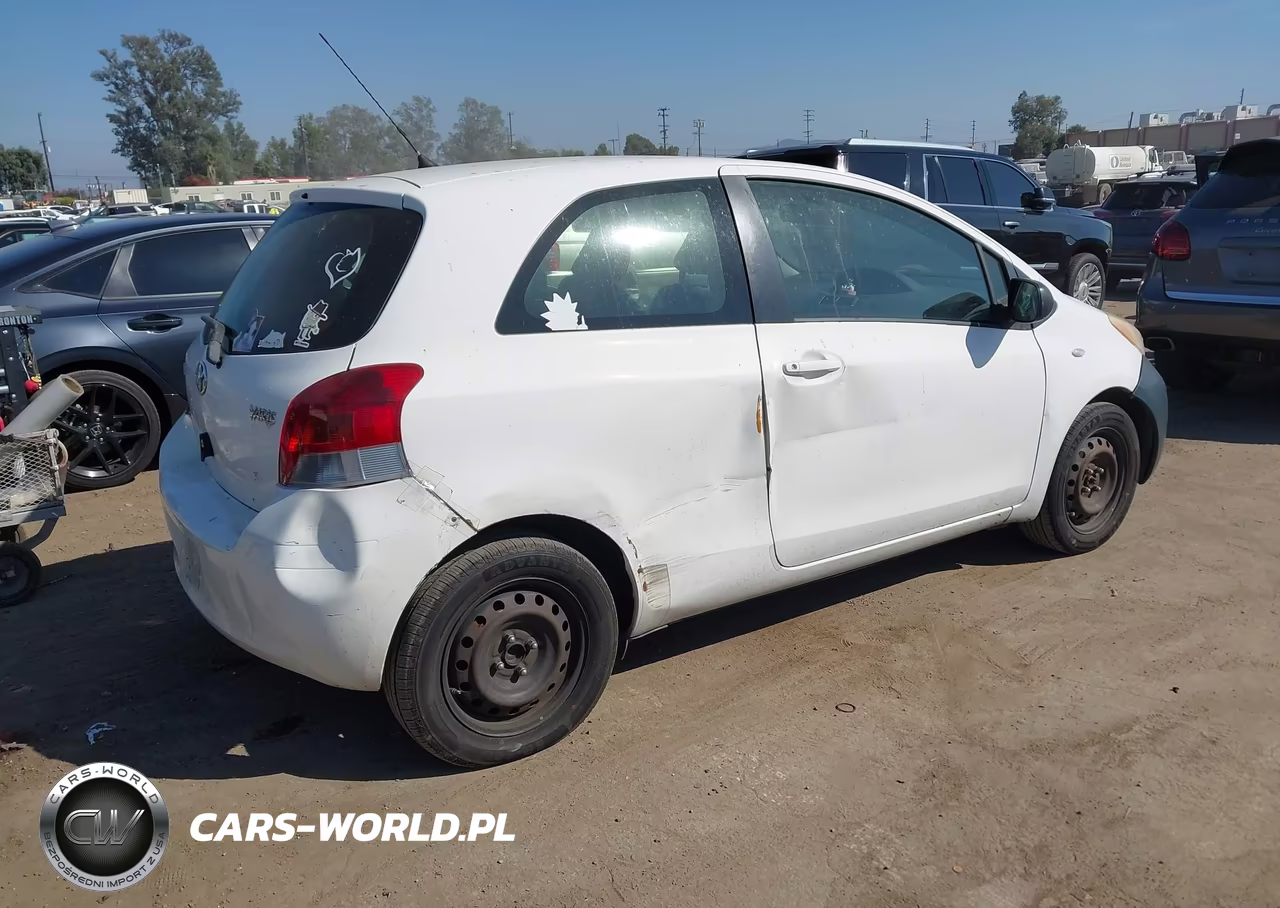 2010 Toyota Yaris VIN:JTDJT4K39A5314521 - 4
