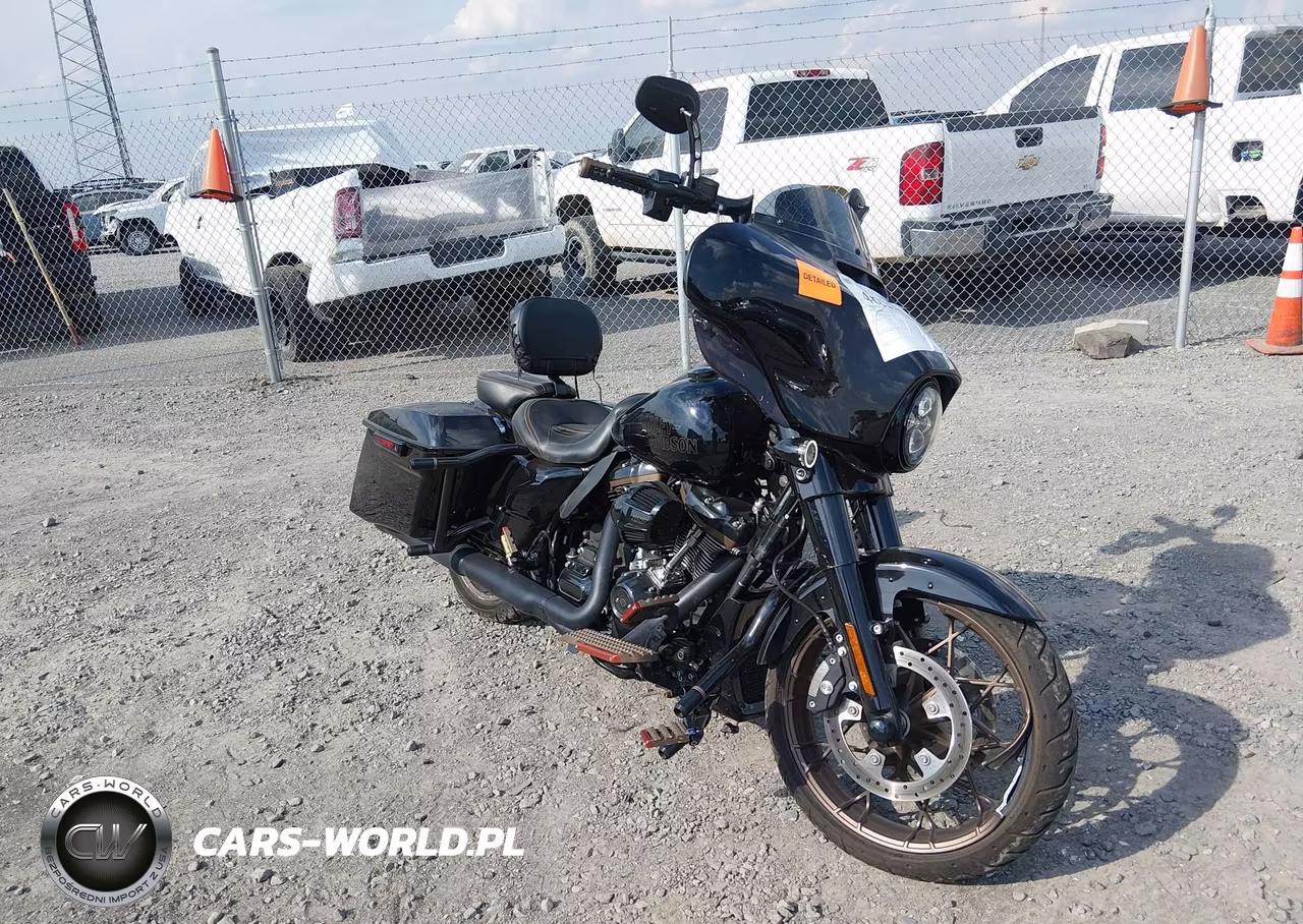 2022 Harley-Davidson Flhxst – zdjęcie 1 z 16