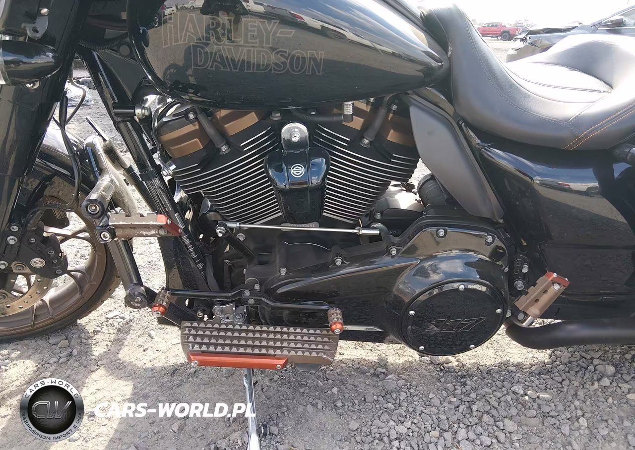 2022 Harley-Davidson Flhxst VIN:1HD1ABL10NB662849 - 9