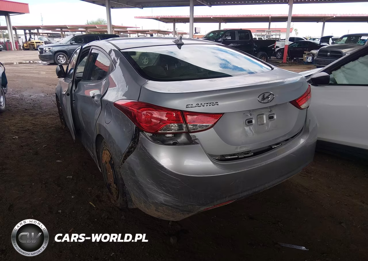 2012 Hyundai Elantra Gls VIN:5NPDH4AE2CH079920 - 3