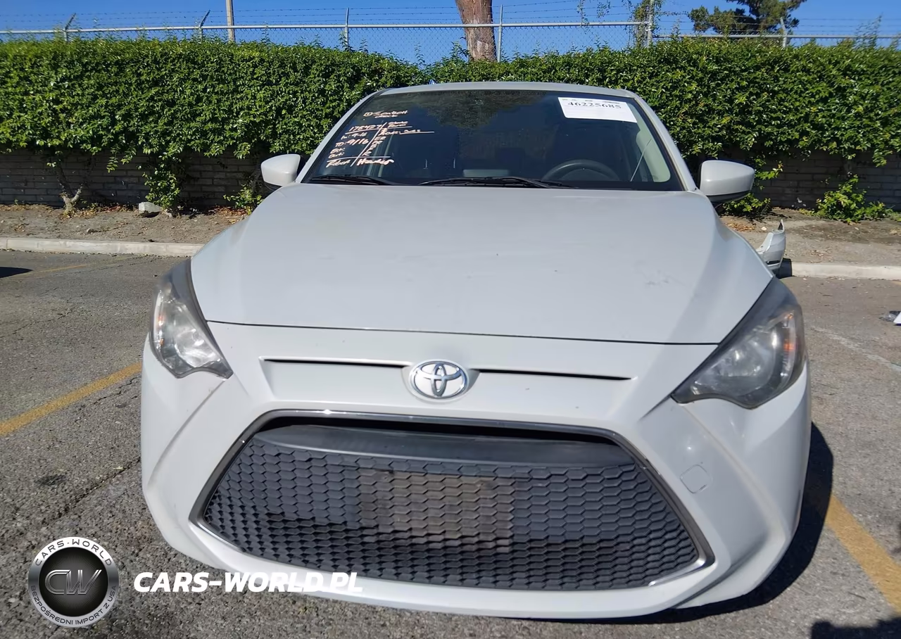 2019 Toyota Yaris L VIN:3MYDLBYV6KY526857 - 13