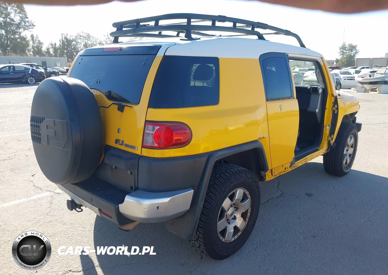 2007 Toyota Fj Cruiser VIN:JTEBU11F470006136 - 4