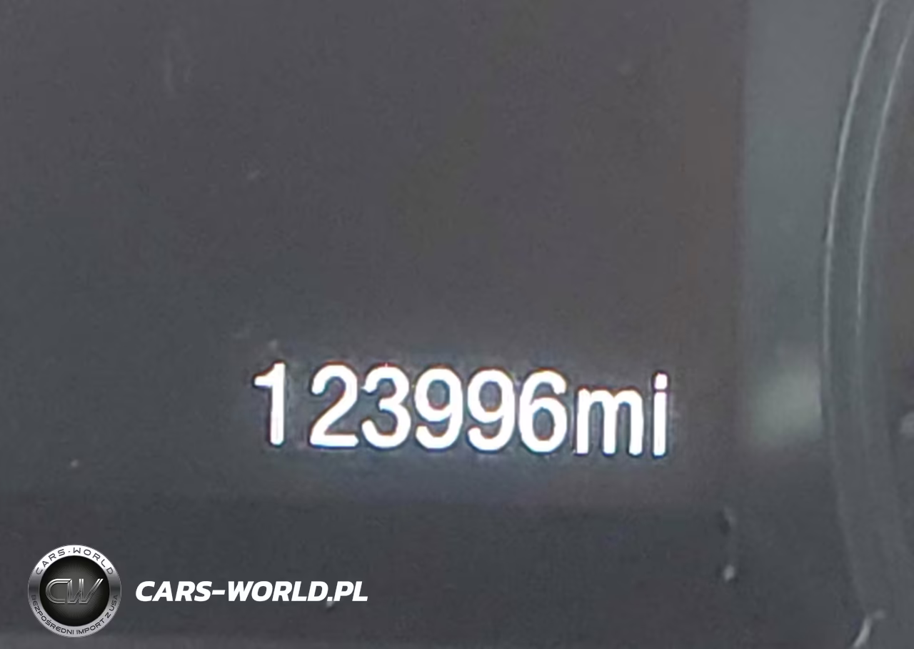 2018 Ford Explorer Xlt VIN:1FM5K7D82JGB44419 - 16