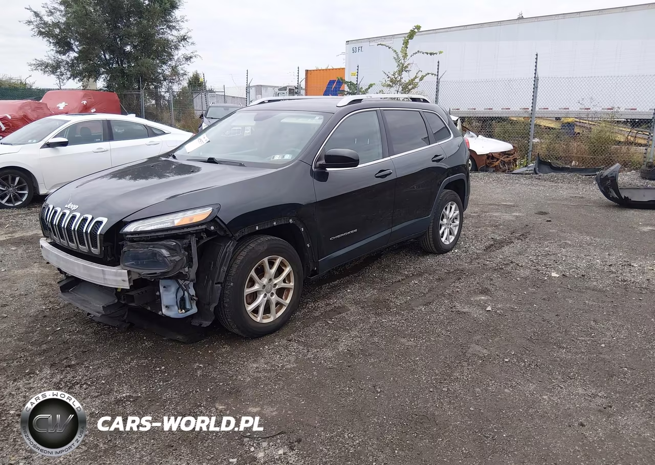2015 Jeep Cherokee Latitude VIN:1C4PJMCS5FW776677 - 2