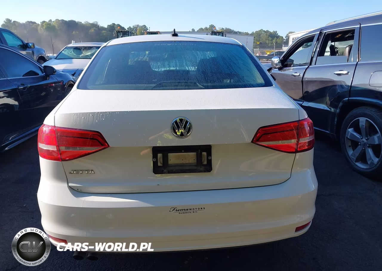 2015 Volkswagen Jetta 2.0L S VIN:3VW2K7AJ7FM417508 - 16