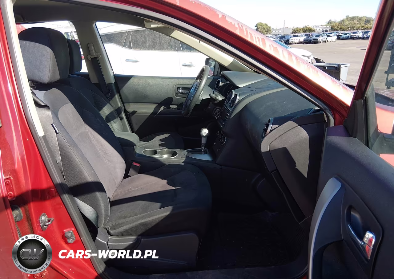 2014 Nissan Rogue Select S VIN:JN8AS5MT6EW624751 - 5