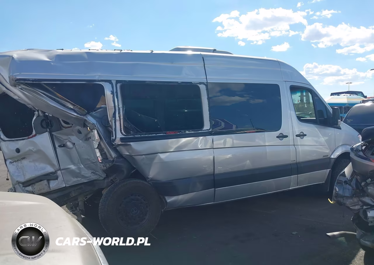 2011 Mercedes-Benz Sprinter 2500 High Roof VIN:WDZPE8CC3B5581133 - 13