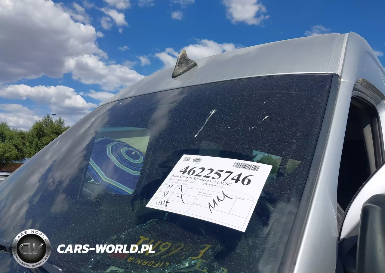 2011 Mercedes-Benz Sprinter 2500 High Roof VIN:WDZPE8CC3B5581133 - 17