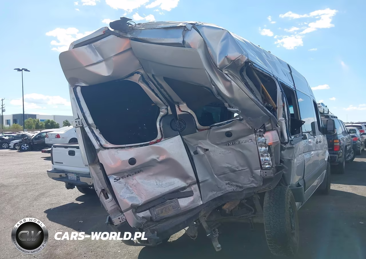 2011 Mercedes-Benz Sprinter 2500 High Roof VIN:WDZPE8CC3B5581133 - 4