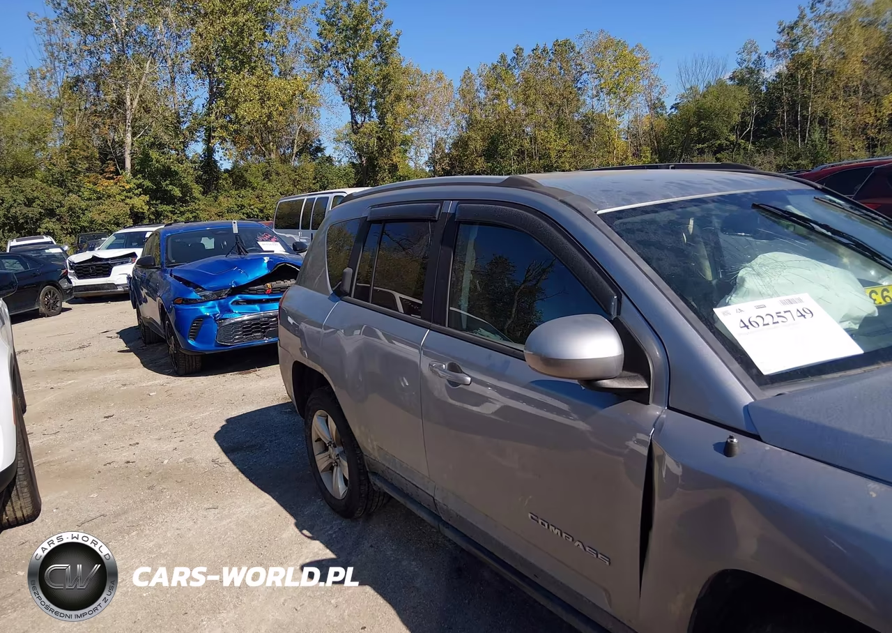 2016 Jeep Compass Latitude VIN:1C4NJDEB7GD784958 - 13