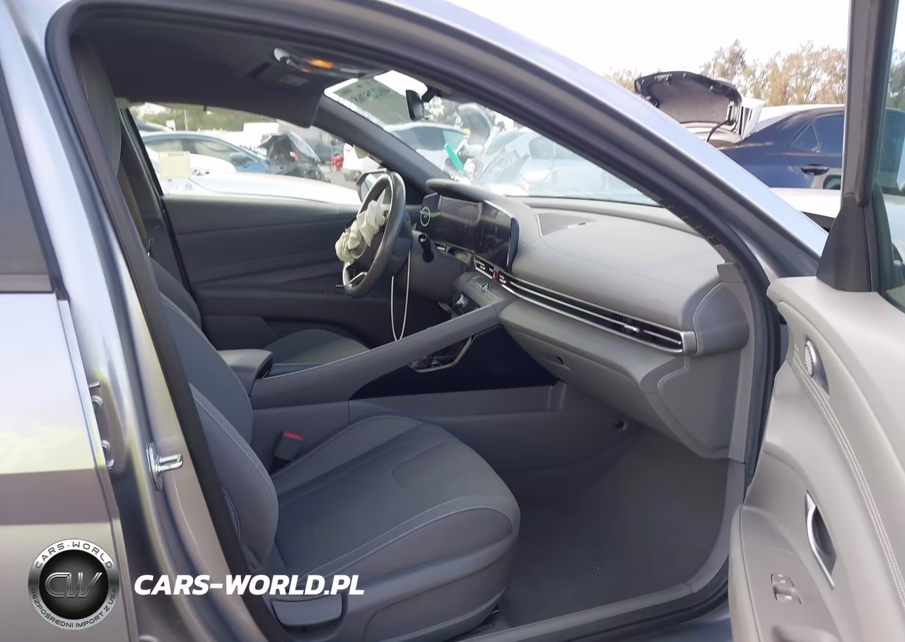 2023 Hyundai Elantra Sel VIN:5NPLS4AG3PH097556 - 5