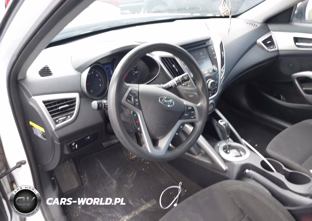 2016 Hyundai Veloster VIN:KMHTC6ADXGU292859 - 16