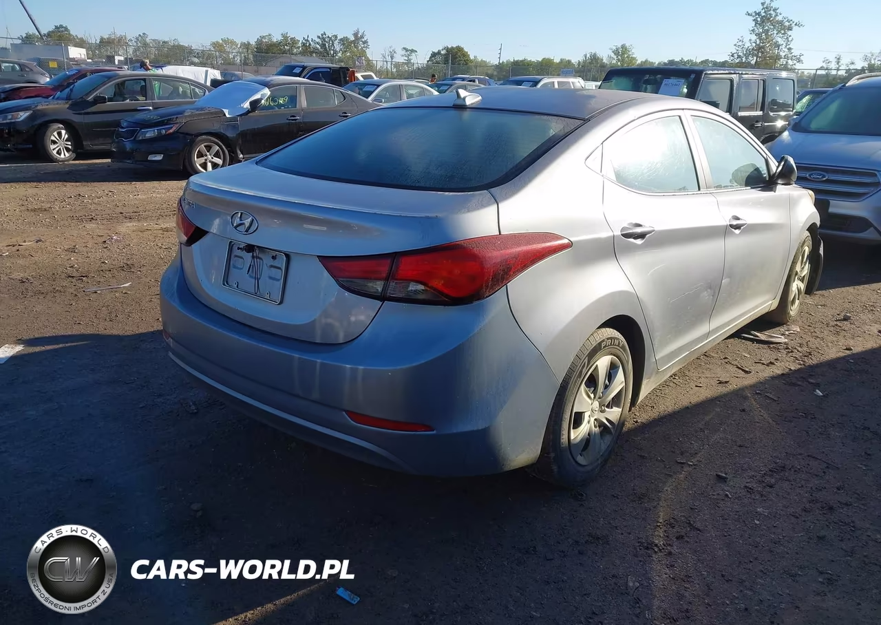2016 Hyundai Elantra Se VIN:5NPDH4AE9GH712273 - 4