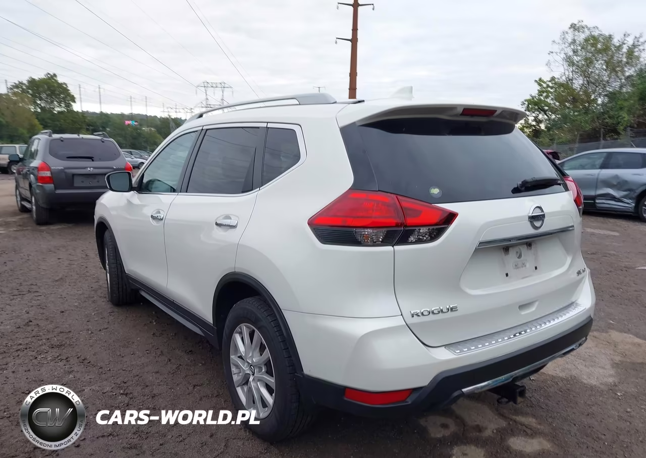 2017 Nissan Rogue Sv VIN:5N1AT2MV8HC745601 - 3