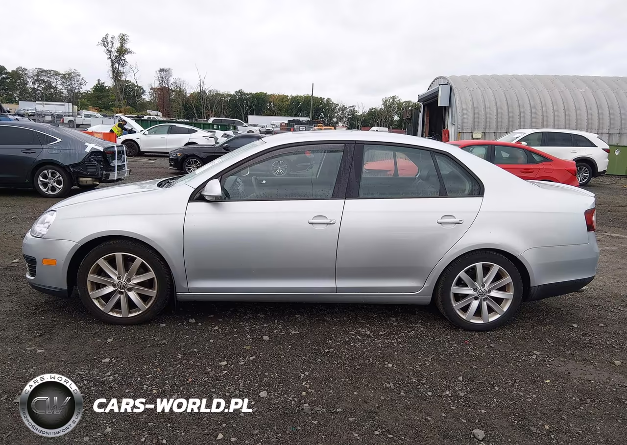 2010 Volkswagen Jetta Wolfsburg Edition VIN:3VWRA7AJ5AM074238 - 14
