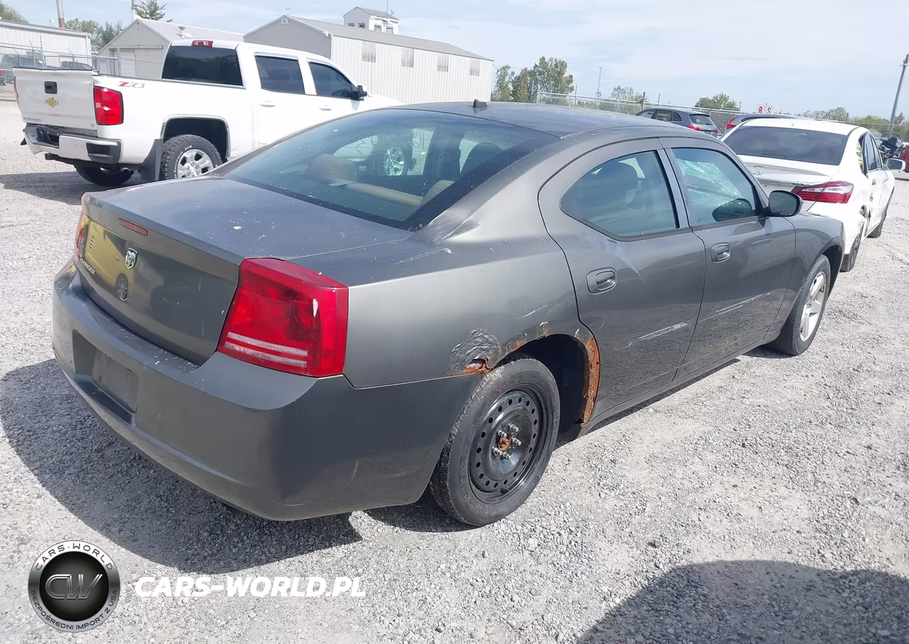 2008 Dodge Charger VIN:2B3KA43GX8H198326 - 4