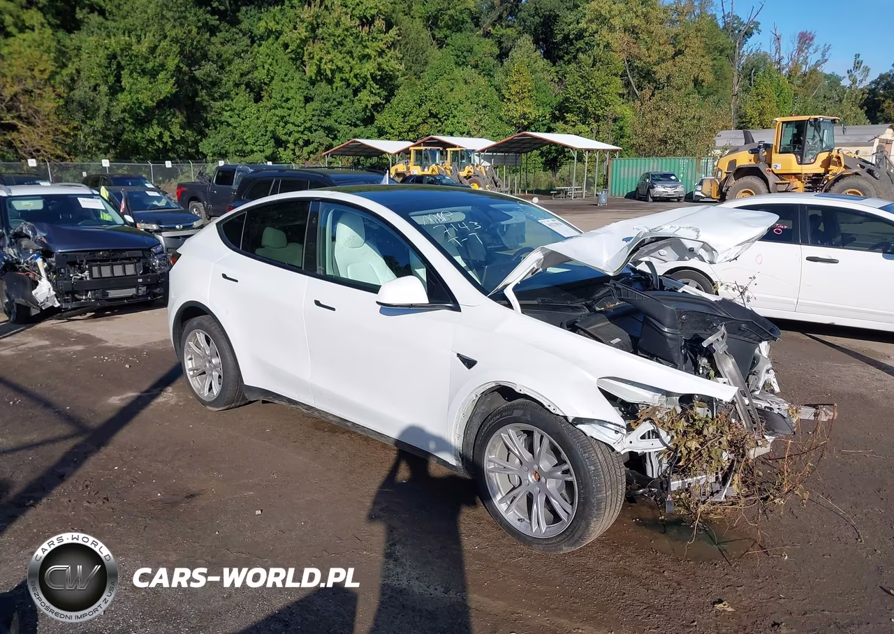 2023 Tesla Model Y – zdjęcie 1 z 15