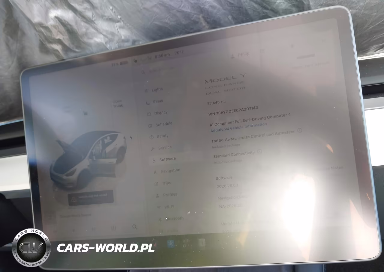 2023 Tesla Model Y VIN:7SAYGDEE6PA207143 - 7