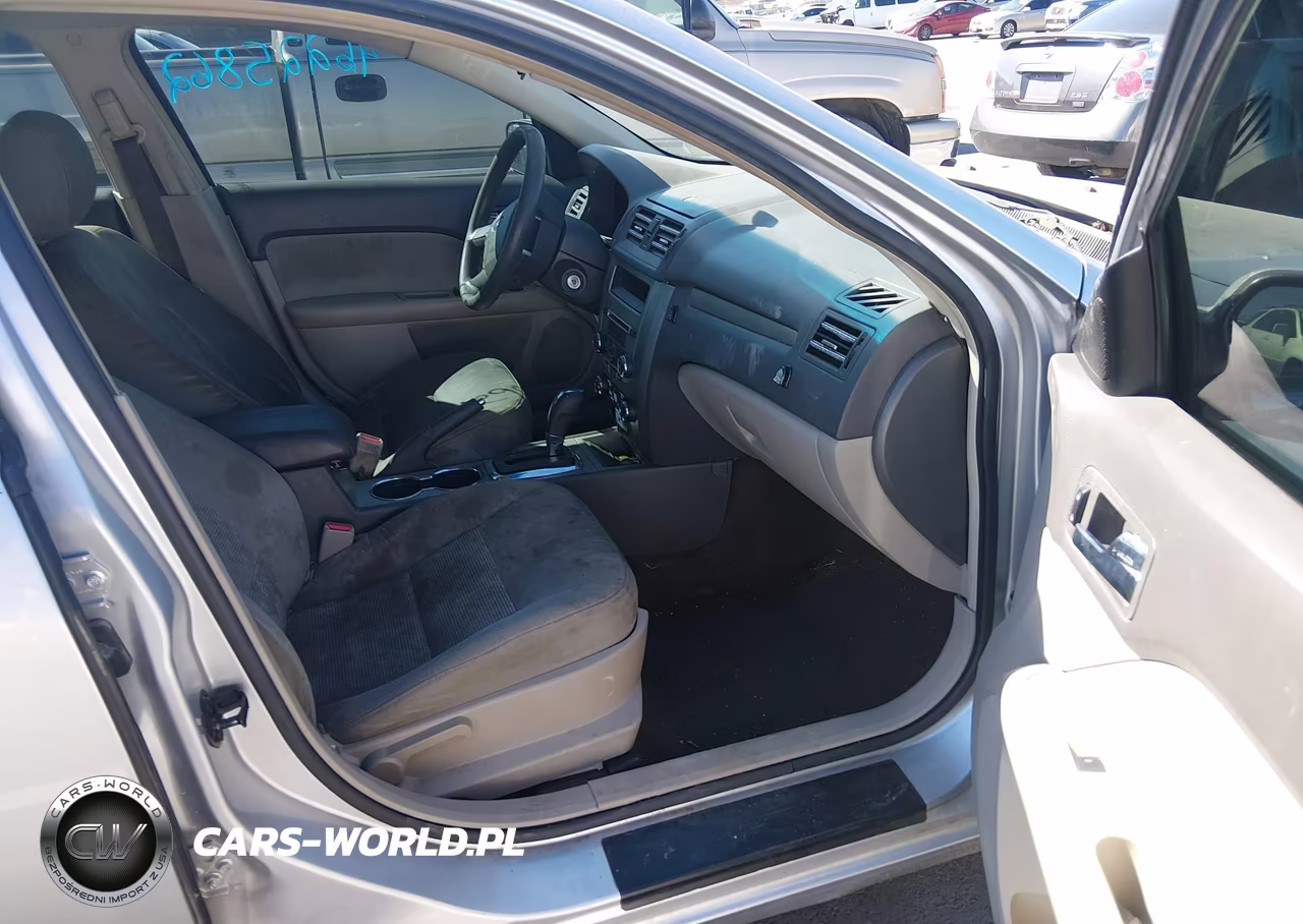 2011 Ford Fusion Se VIN:3FAHP0HA1BR126324 - 5