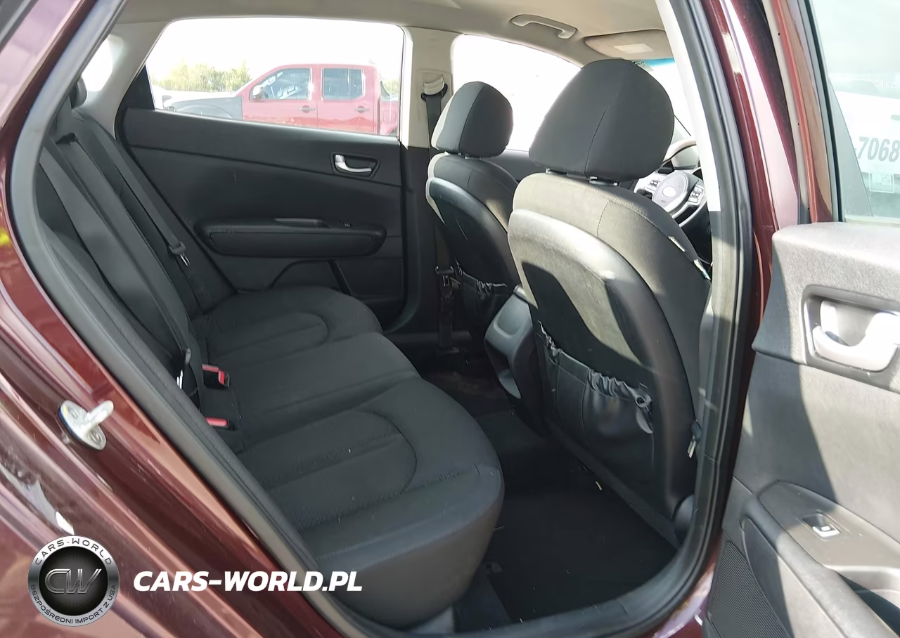 2016 Kia Optima Lx VIN:5XXGT4L33GG088733 - 8