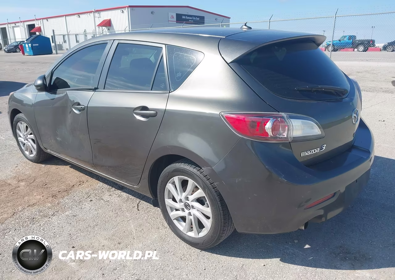 2013 Mazda Mazda3 I Touring VIN:JM1BL1L73D1757781 - 3