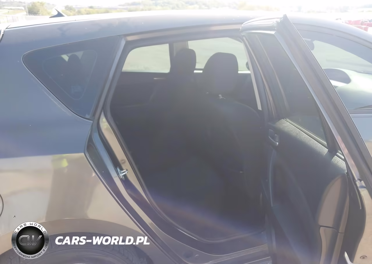 2013 Mazda Mazda3 I Touring VIN:JM1BL1L73D1757781 - 8