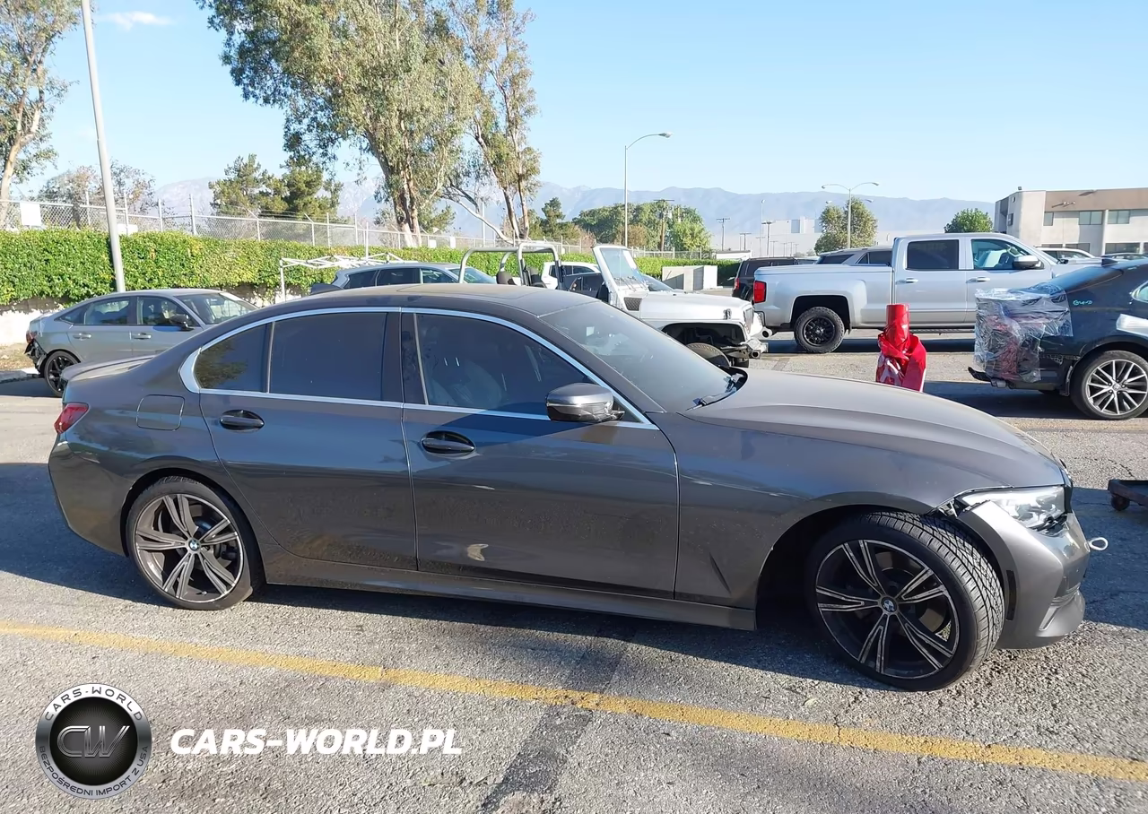 2022 BMW 330I VIN:3MW5R1J00N8C46122 - 13