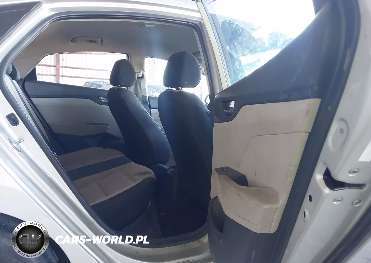 2019 Hyundai Accent Se VIN:3KPC24A38KE063073 - 8