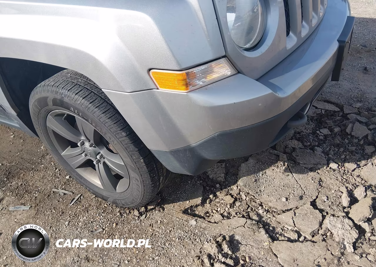 2016 Jeep Patriot 75Th Anniversary VIN:1C4NJRBB3GD692487 - 14