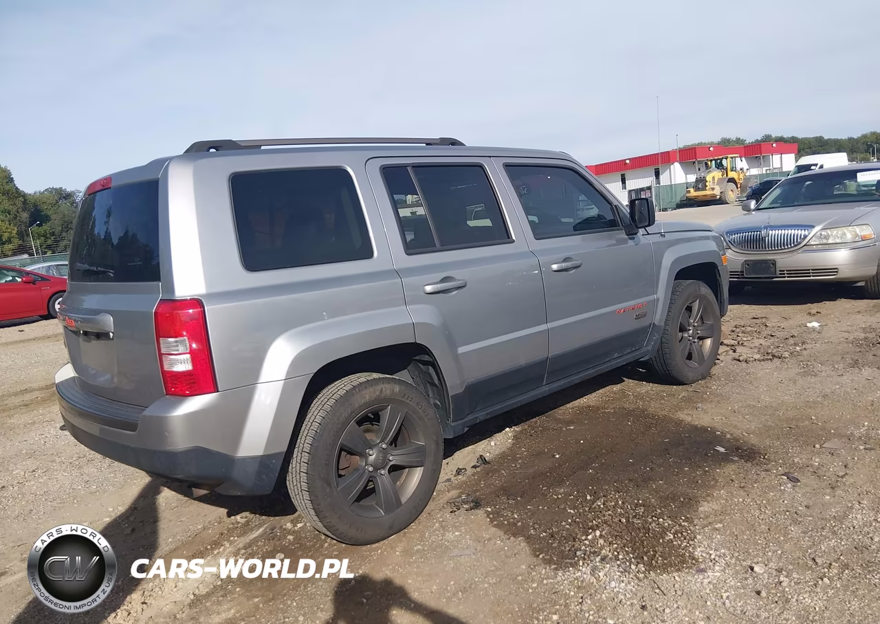 2016 Jeep Patriot 75Th Anniversary VIN:1C4NJRBB3GD692487 - 4